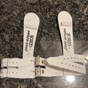 Bnwot gymnast grips